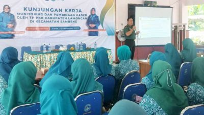 Monitoring Pembinaan Kader, Danramil Sambeng Dampingi Wakil Ketua TP PKK Lamongan