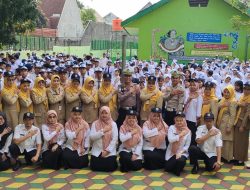 Satlantas Polres Madiun Kota Gelar Sosialisasi Safety Riding di SMPN 13