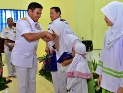 Peringati Hari Ulang Tahun TNI AL Ke- 80 Tahun Mengelar Kegiatan Sosial Di Pondok Pesantren 