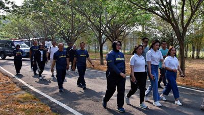 Kodiklatal Menggelar Kegiatan Menembak Eksekutif Bersama Dengan Mitra Bank