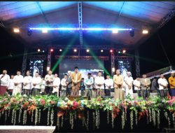 Peringatan Maulid di Jombang, Wabup Salmanudin dan Gus Iqdam Ajak Meneladani Akhlak Rasulullah