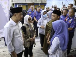 Wali Kota Eri Takziah ke Rumah Petugas Damkar yang Meninggal saat Tugas