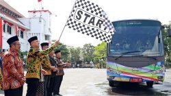 Wali Kota Eri Berangkatkan 56 Kafilah MTQ Surabaya, Bidik Juara Umum di Jember