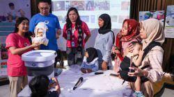Pemkot Surabaya Bersama Bumbi Aktif Edukasi Manfaat Penggunaan Popok Kain