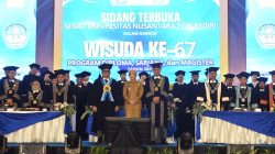 Tiga Kunci Hadapi Masa Depan, Pesan Wali Kota Kediri pada Para Wisuda