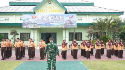 Kodim Lamongan Bentuk Pemimpin Muda Lewat LDKS di MTs Sabilillah