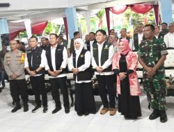 Kasdim Lamongan Dampingi Gubernur Jatim Resmikan Jalan Penghubung Lima Desa