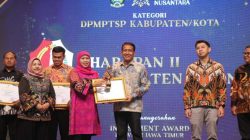 Bojonegoro Raih Investment Award 2025 Harapan II