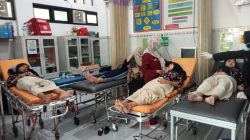 Puluhan Siswa SMAN 1 Kedungadem Diduga Keracunan Nasi Kuning Program MBG, 8 Dirawat Inap