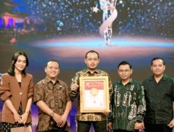 Ketua DPRD Bojonegoro Abdullah Umar Raih Penghargaan Asia Global Award 2025