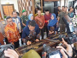 Bupati Bojonegoro Resmikan Gedung Baru Kantor Pusat BPR
