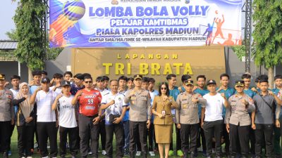 Kapolres Madiun Buka Turnamen Bola Voli Pelajar Kamtibmas Kapolres Cup 2025