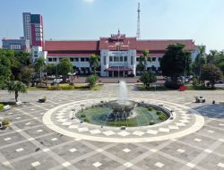 Surabaya Berhasil Tekan Kemiskinan