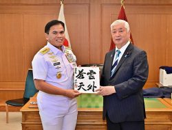 Kepala Staf Angkatan Laut Laksamana TNI Dr. Muhammad Ali, SE,,M,,M,M,Tr,Opsla,Melaksanakan Pertemuan Dengan Beberapa Pejabat Jepang, Antara Lain Dengan Chief Of Staff Japan Maritime Self-Defence Force Serta Pertemuan Dengan Menteri Pertahanan Jepang, Nakatani Gen