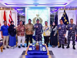 Kepala Staf Angkatan Laut  Laksamana TNI Dr. Muhammad Ali, SE,,M,,M,M,Tr,Opsla, Menerima Audiensi Dari Nusantara TV Di Ruang Tamu Kasal Mabesal Cilangkap