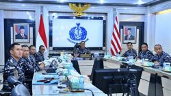 Wakasal Laksdya TNI Erwin S. Aldedharma Memberikan Pengarahan Kepada Enam Satker TNI AL Yang Akan Melaksanakan Observasi Lapangan Pada Tahapan Evaluasi Pembangunan Zona Integritas Mandiri Satker TNI Menuju WBK 