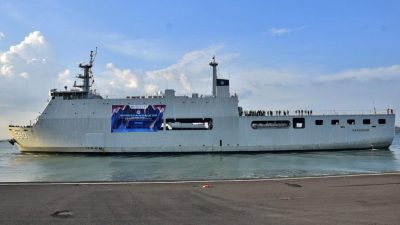 Bank Indonesia Bekerja Sama Dengan TNI Angkatan Laut Melalui Komando Armada II Kembali Menggelar Kegiatan Kas Keliling Bertajuk “Ekspedisi Rupiah Berdaulat 2025”