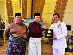 Kepala Staf Angkatan Laut Laksamana TNI Dr. Muhammad Ali, SE,,M,,M,M,Tr,Opsla, Menerima Kunjungan Kehormatan Dari Dunia Melayu Dunia Islam Di Wisma Elang Laut