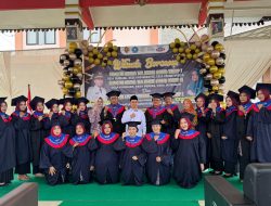 Warga Gondang Diwisuda dari SOTH dan Selantang, Bukti Nyata Semangat Tingkatkan Kualitas Hidup Keluarga dan Lansia