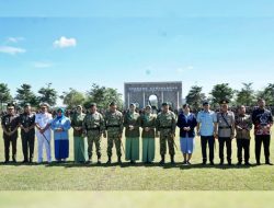 Dankodaeral VI Didampingi Ketua Daerah Kodaeral VI Menghadiri Upacara Sertijab Panglima Divisi Infanteri 3 Kostrad