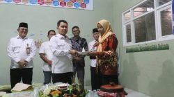 Gus Bupati Mojokerto Berikan Penghargaan Pada PT Anugerah Teknik Perkasa