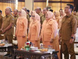 Resmi Dikukuhkan, DWP Surabaya Diminta Menjaga Kesederhanaan ASN dan Hindari Flexing
