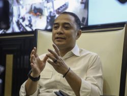 Wali Kota Eri Cahyadi Prioritaskan Infrastruktur Jalan, Tunda Pembangunan RS di Surabaya Selatan