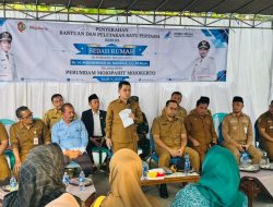 Perumdam Mojopahit Mojokerto Gelar Peletakan Batu Pertama Bedah Rumah
