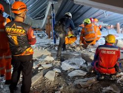 Pemkot Surabaya Terjunkan Mobil Heavy Duty Rescue dan Tim Penyelamatan
