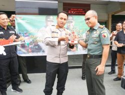 Dandim Lamongan Beri Kejutan Ulang Tahun untuk Kapolres, Bukti Kompaknya TNI-Polri