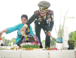 Dandim Lamongan Ikuti Ziarah Nasional, Tegaskan Semangat Pahlawan Harus Terus Dihidupkan