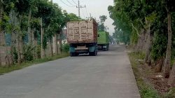 Infrastruktur Baru Dibangun, Desa Suwaloh Justru Rusak Lagi Gegara Truk Pasir Kades