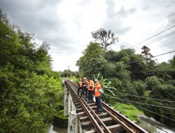 Minimalisir Potensi Bahaya, KAI Daop 7 Madiun Periksa Jalur Talun–Garum