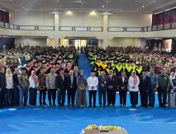 Bupati Albarra Hadiri Wisuda ke-XXVIII Universitas Bina Sehat PPNI Mojokerto: Lulusan Diminta Terus Berkembang dan Berkontribusi bagi Masyarakat