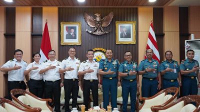 Pertemuan Submarine Rescue Subject Matter Expert Exchange Antara TNI AL Dan Republic Of Singapore Navy
