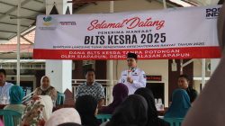 Gus Bupati Mojokerto Salurkan BLT Sementara Senilai 47 M