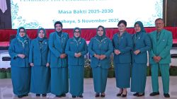 Resmi Dikukuhkan Wali Kota Eri, PKK Surabaya Fokus Pilah Sampah Rumah Tangga dan Luncurkan Program Kemangi untuk Remaja