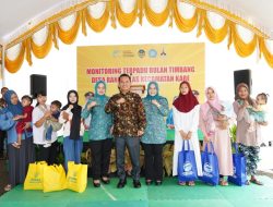 Wabup Madiun Monitoring Bulan Timbang Serentak di Desa Randualas