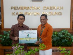 Bupati Adi Arnawa Terima 116 Bibit Pohon Dari BPD Bali Cabang Mangupura